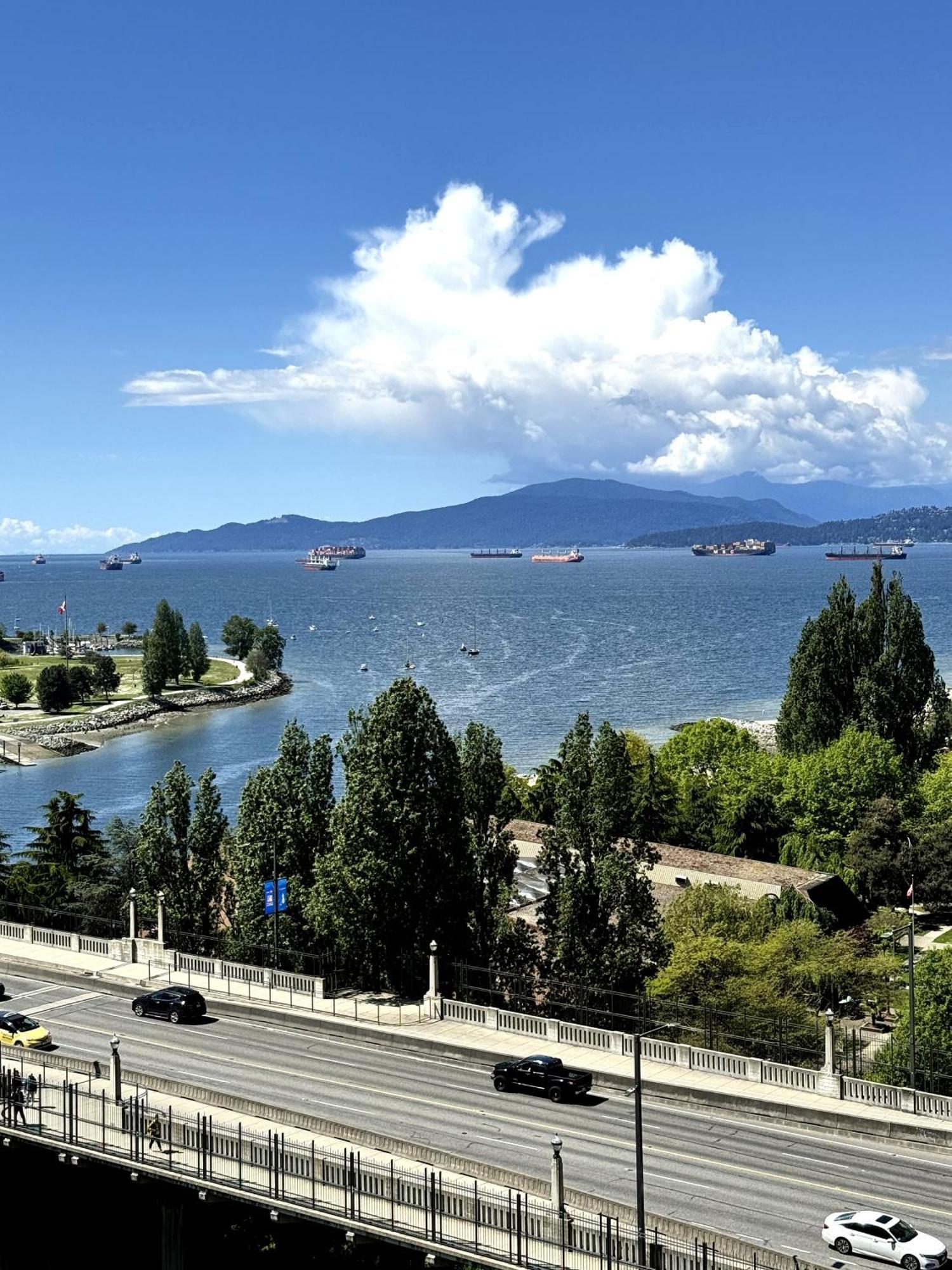 Stunning Ocean Apartment Vancouver Luaran gambar